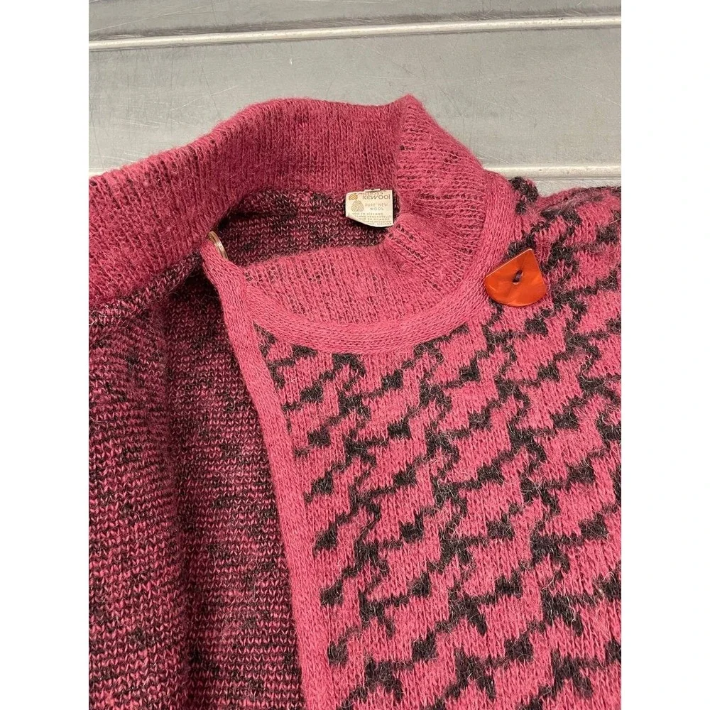 Vintage Alafoss‎ Cardigan Sweater Womens Small Red Pure Wool Icelandic Nordic